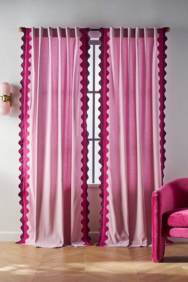 How to Hang Curtains Like a Pro: A Chic Guide for Your Stylish Space ✨